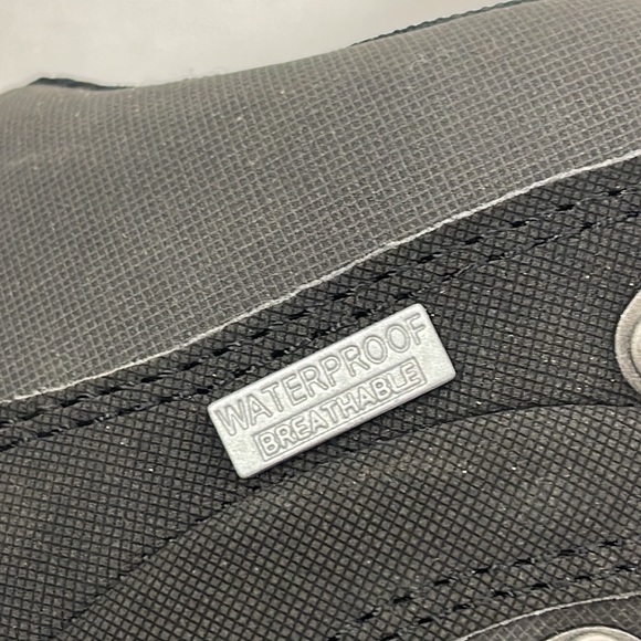 XPETI Boots - Picture 10 of 12